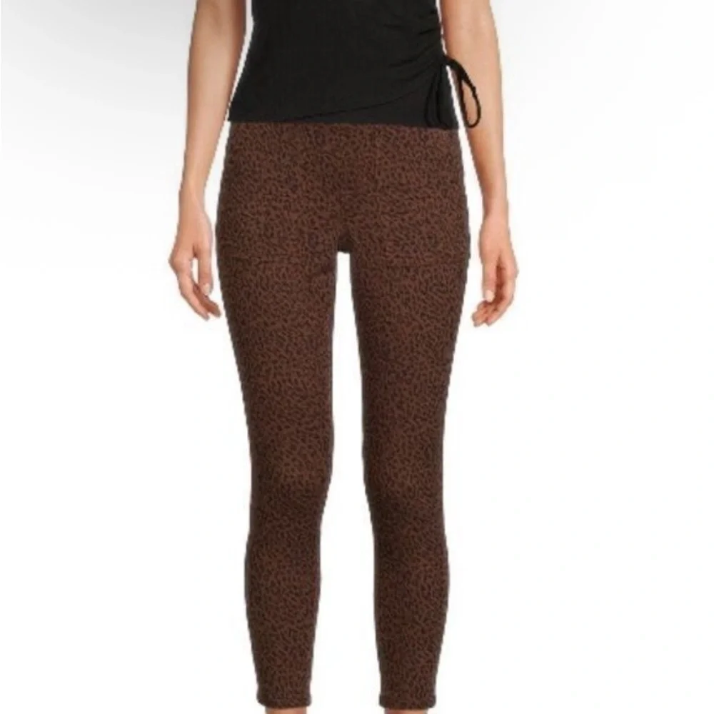 No Boundaries- Brown Leopard Print Leggings (M) NWT